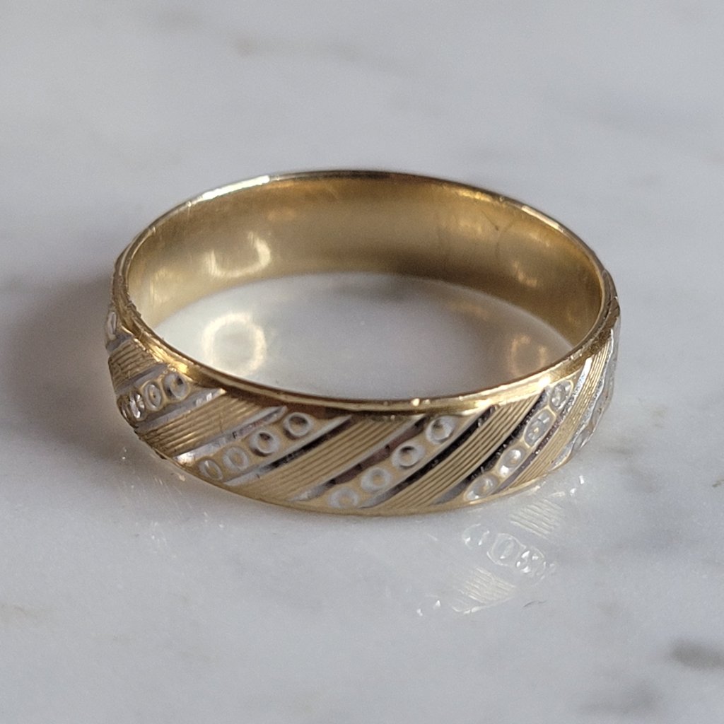 Mens Vintage Estate 10k Gold Wedding Band Ring 52 E6667